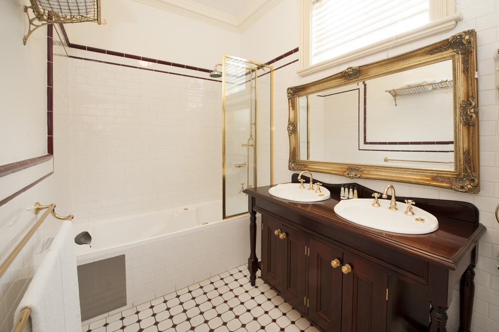Cobb & Co Court Boutique Hotel Mudgee Kültér fotó