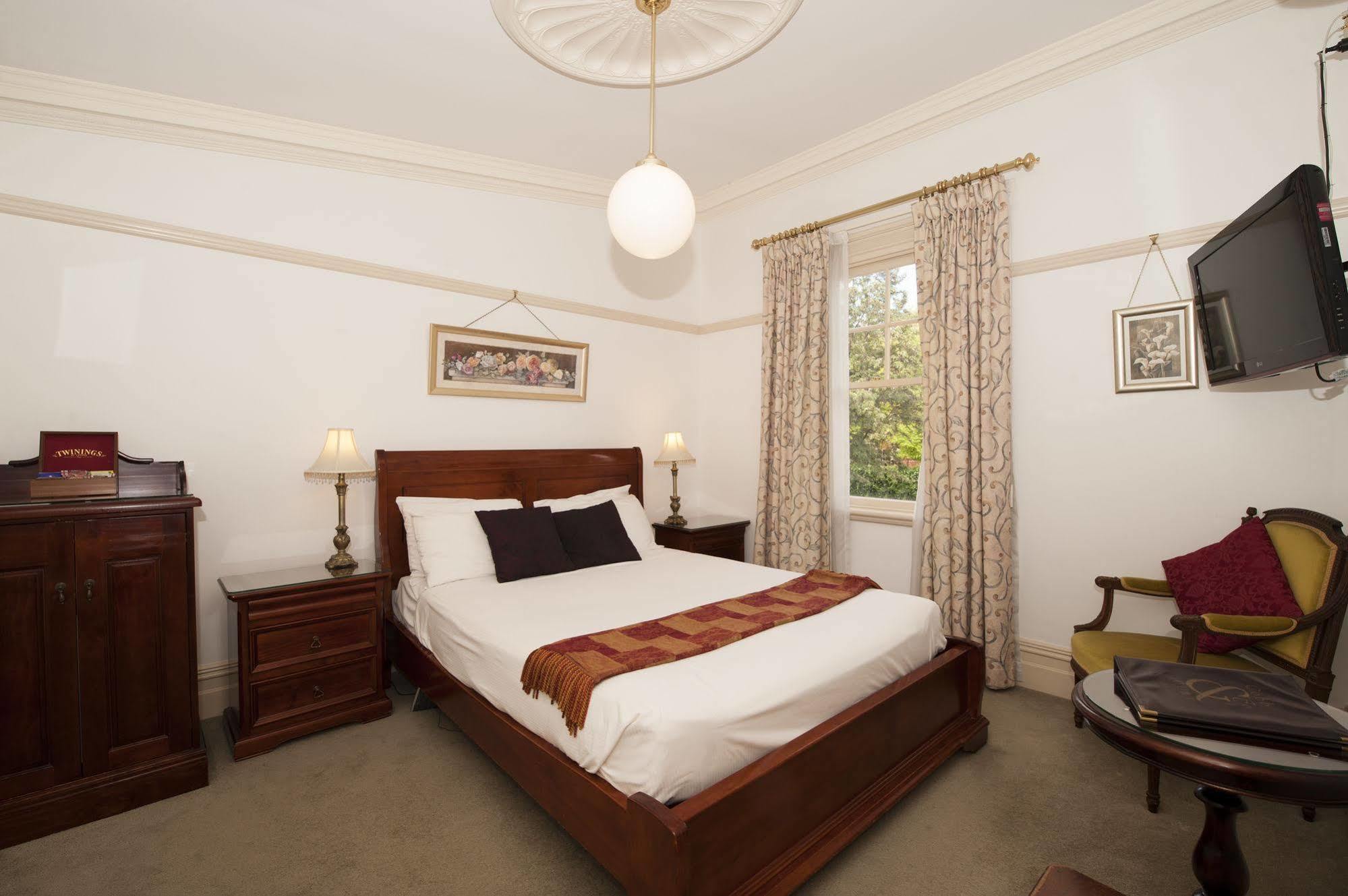 Cobb & Co Court Boutique Hotel Mudgee Kültér fotó