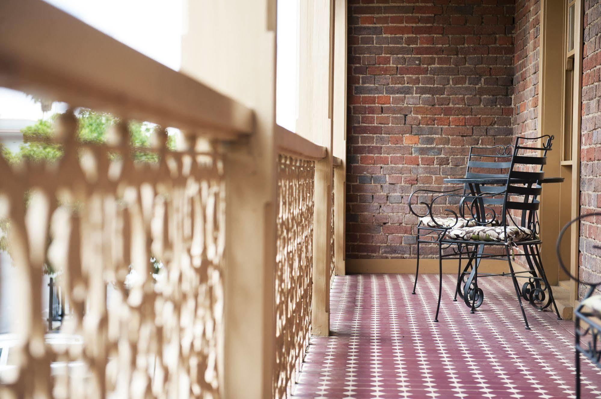 Cobb & Co Court Boutique Hotel Mudgee Kültér fotó